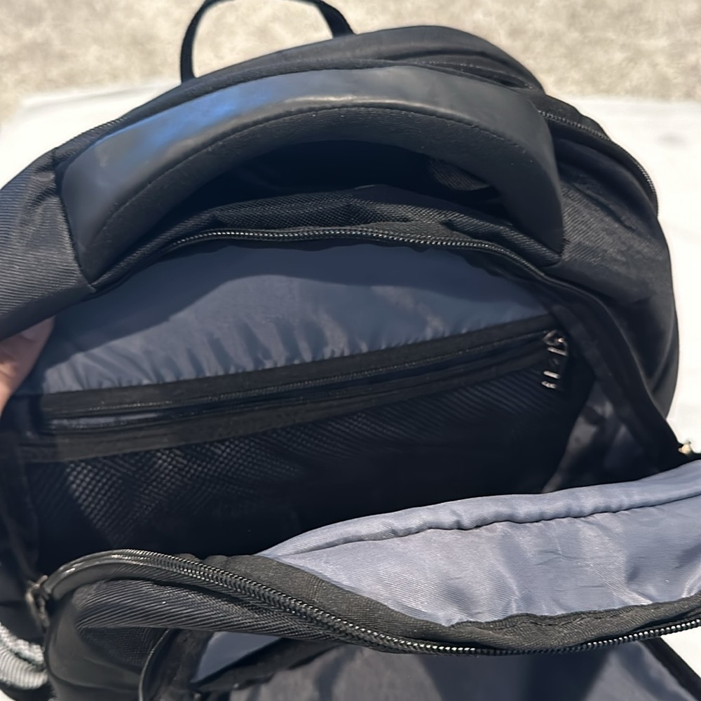 Samsonite Black Laptop Backpack - Picture 7 of 9